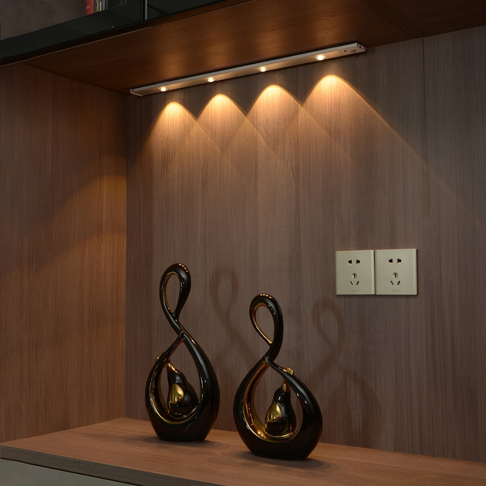 LED ���������� cat's eye 120-4S � �������, �������������, �������� �������� � ������������ 120 �� 4W ����������� �����������