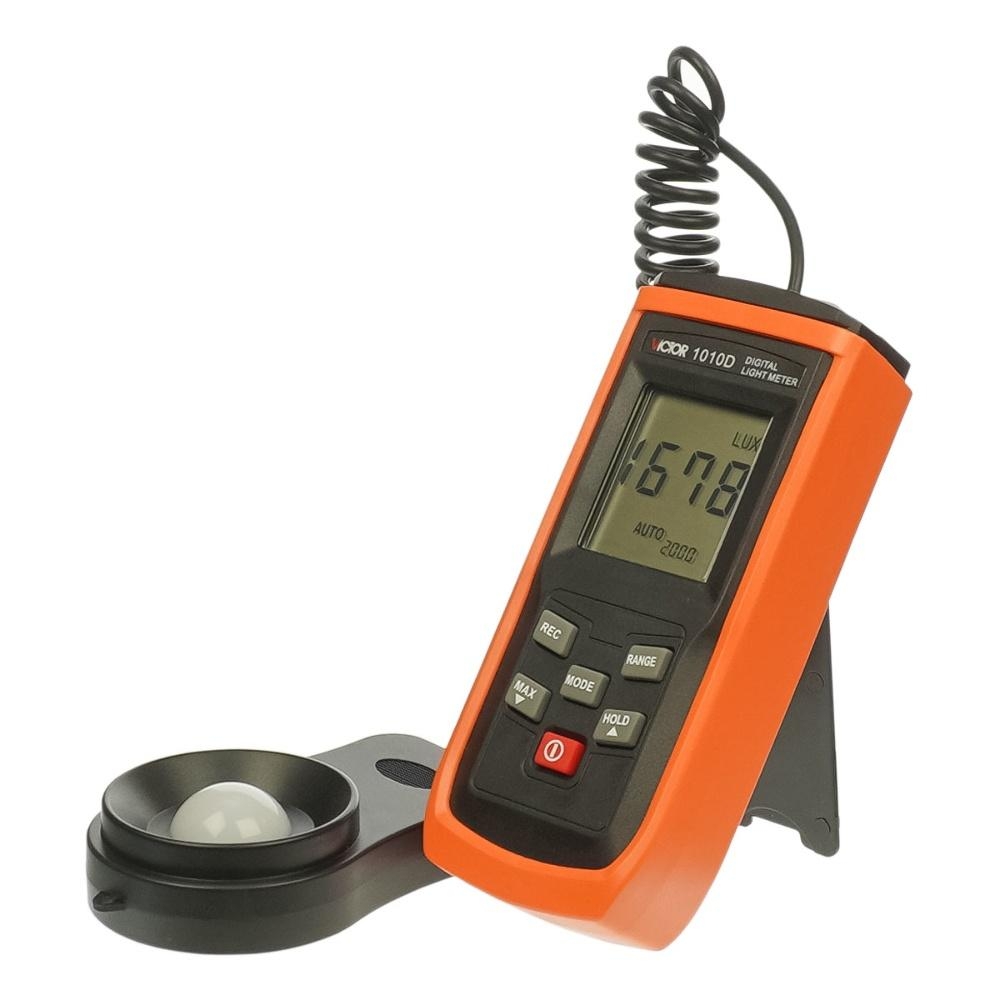 �������� �������� Victor 1010D (��������� 0-200000 lux)